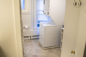 unit 2 bath 1 pic 2
